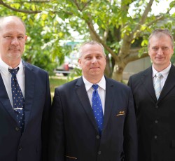 Balról jobbra: Nagygyörgy Károly, Kolozsi Zoltán László, Gellai Vince